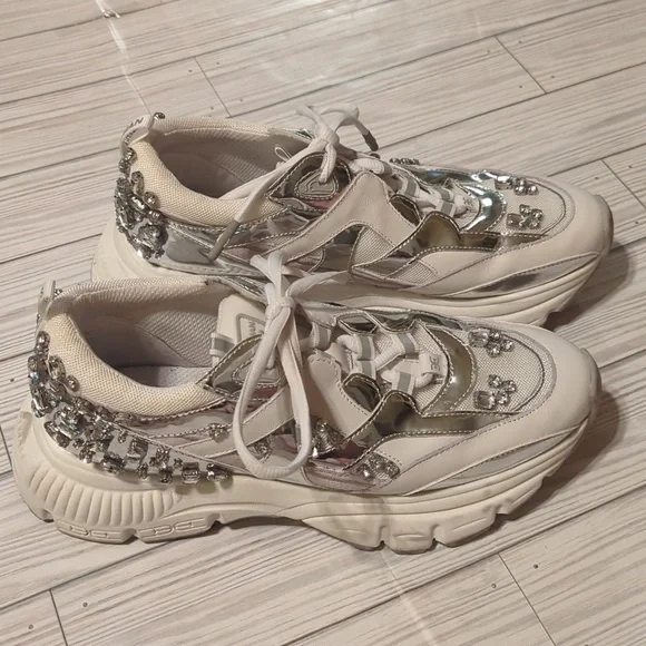 Sam Edelman Jewel Embellished Pyper Gym Sneaker Size 7.5 - Picture 3 of 10